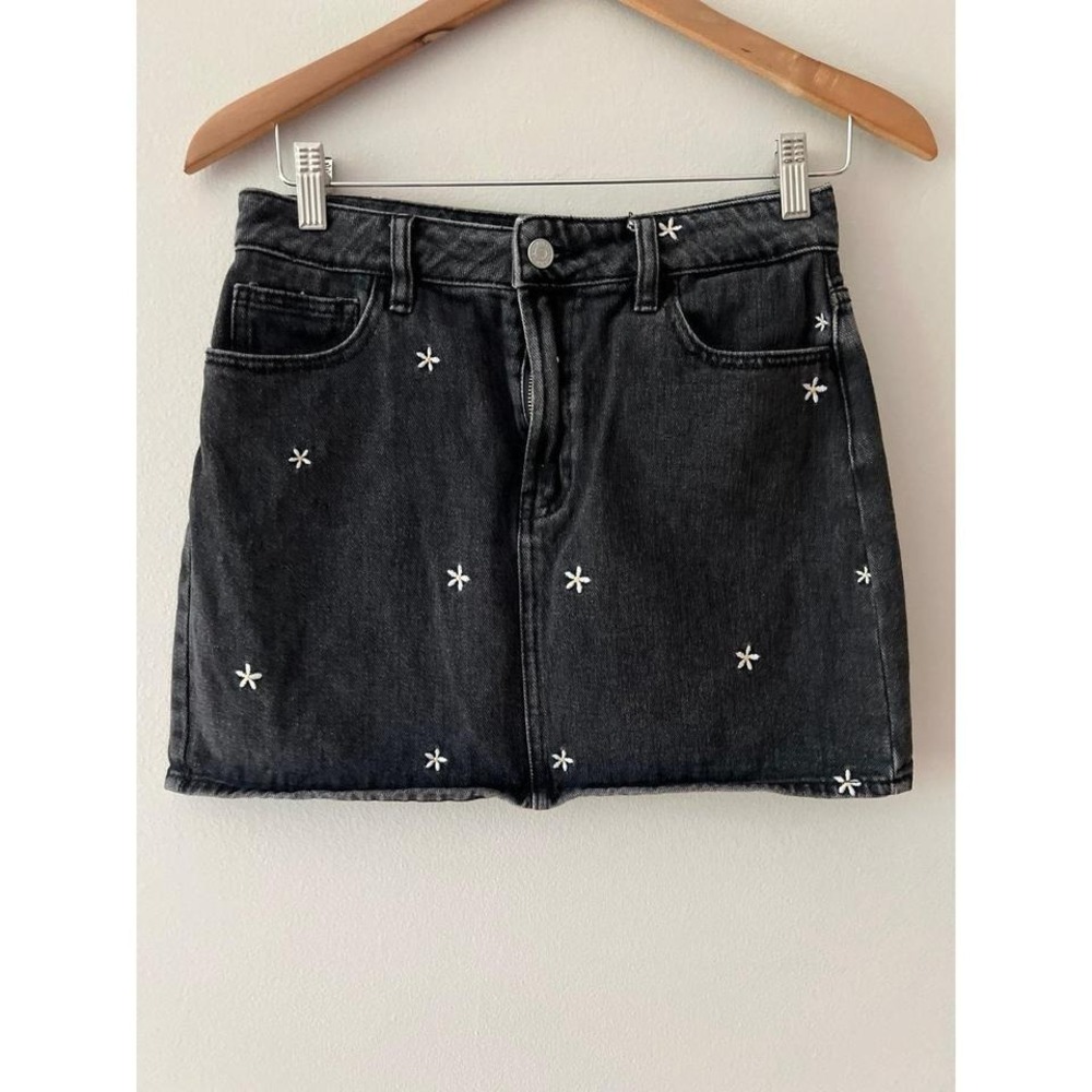 PacSun Black Denim Mini Skirt Size 26